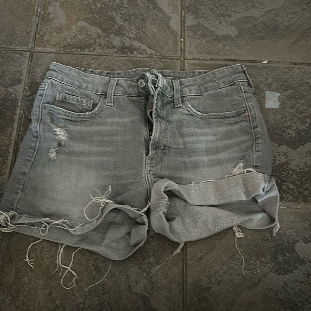 grey jean shorts